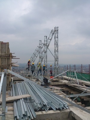 广州市旺角广告 专业高空安装工程服务，优质价格与可靠厂家合作